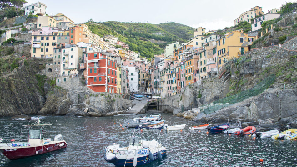 Boats and colourful buildings Cinque Terre