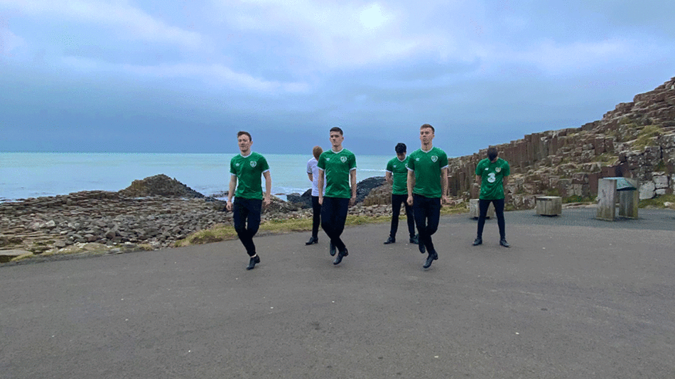 Cairde, Irish dancers on the beach.