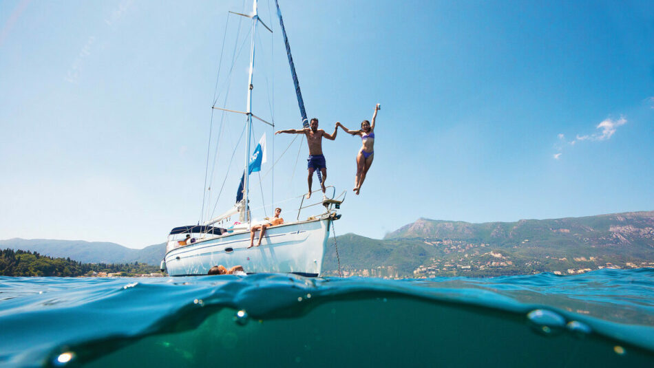 Greece-Sailing-Jumping