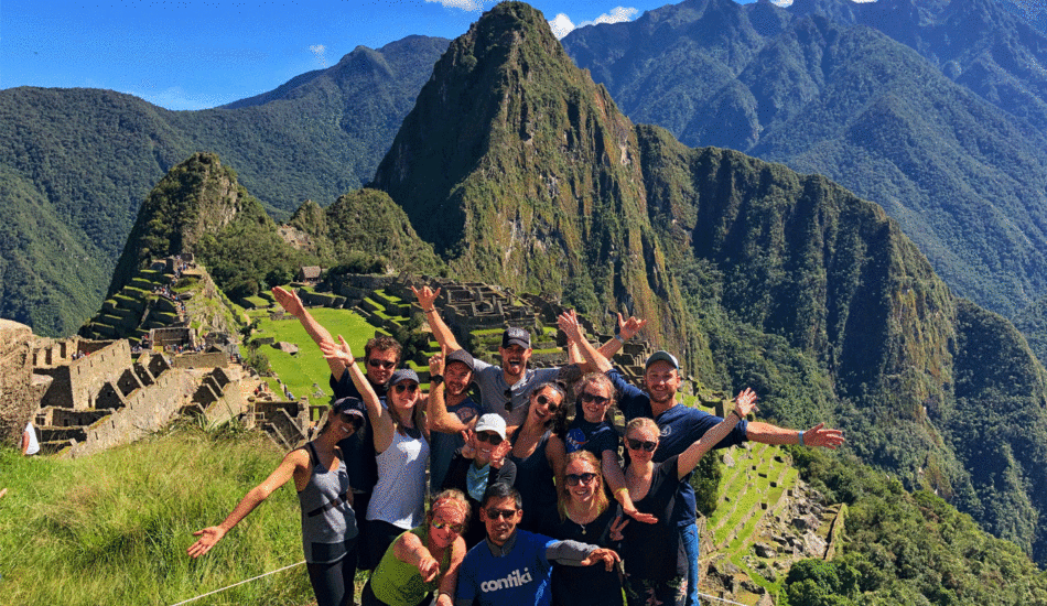 contiki-group-machu-picchu