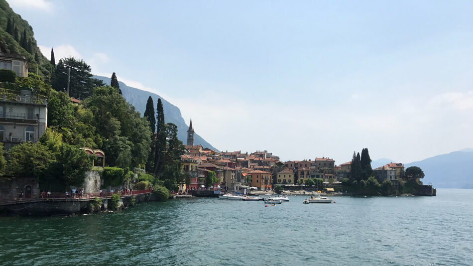 Lake Como with views onto Bellagio