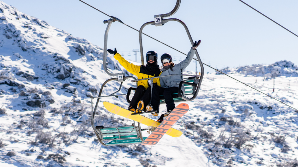 skiing in perisher