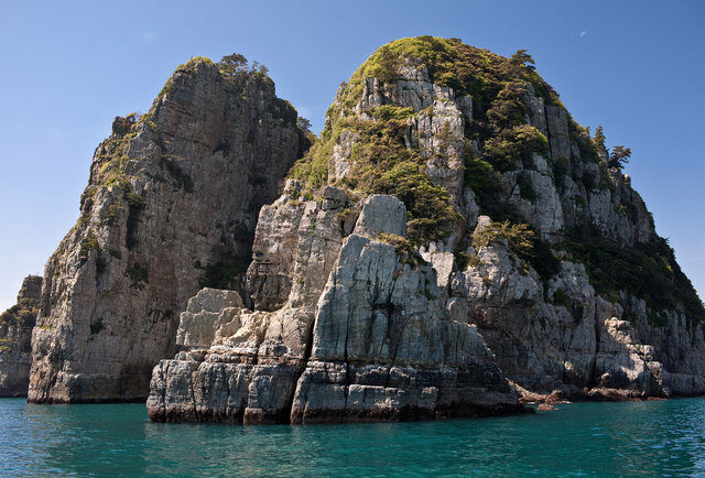 cliff diving - Geoje Island