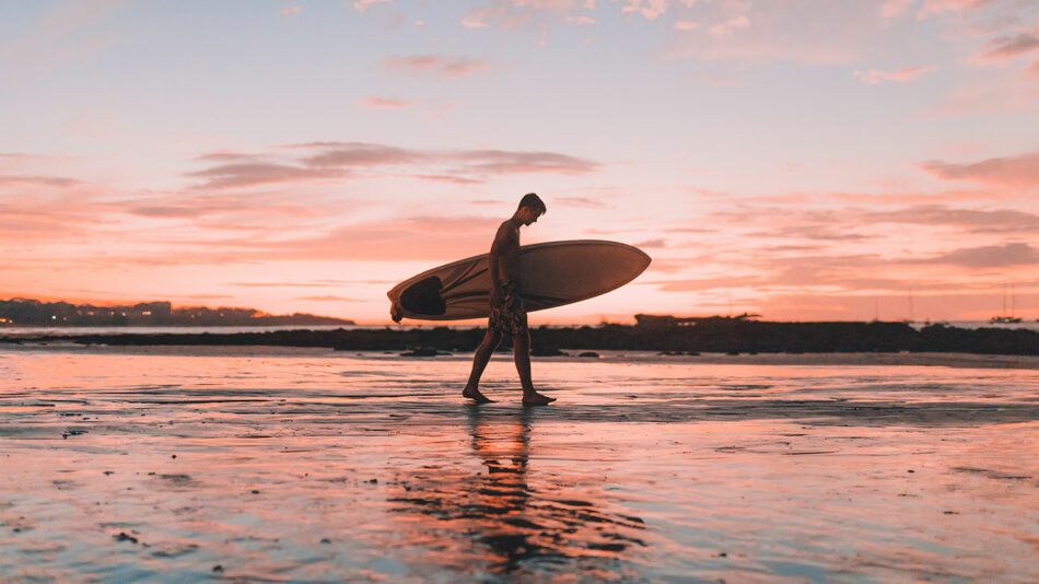 costa rica surfing