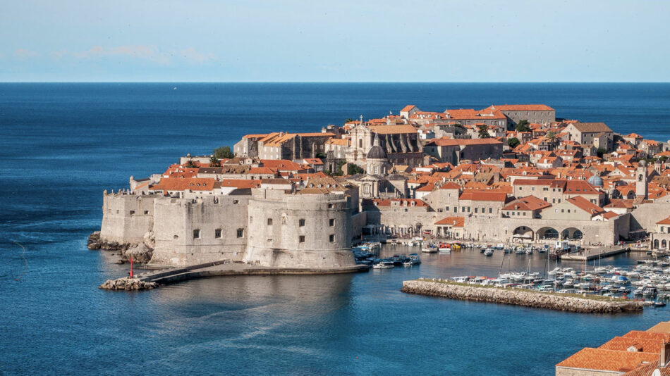 dubrovnik sail croatia contiki