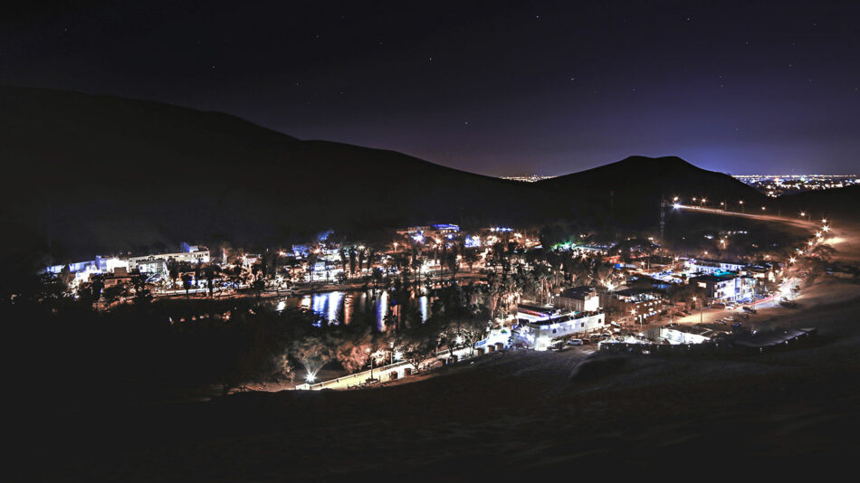 huacachina, peru