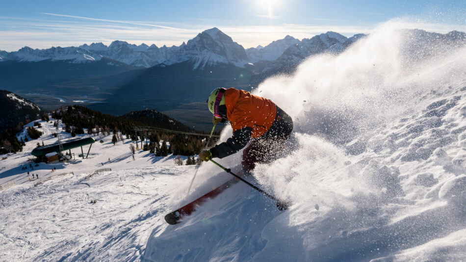 Skiing in Lake Louise Ski Resort