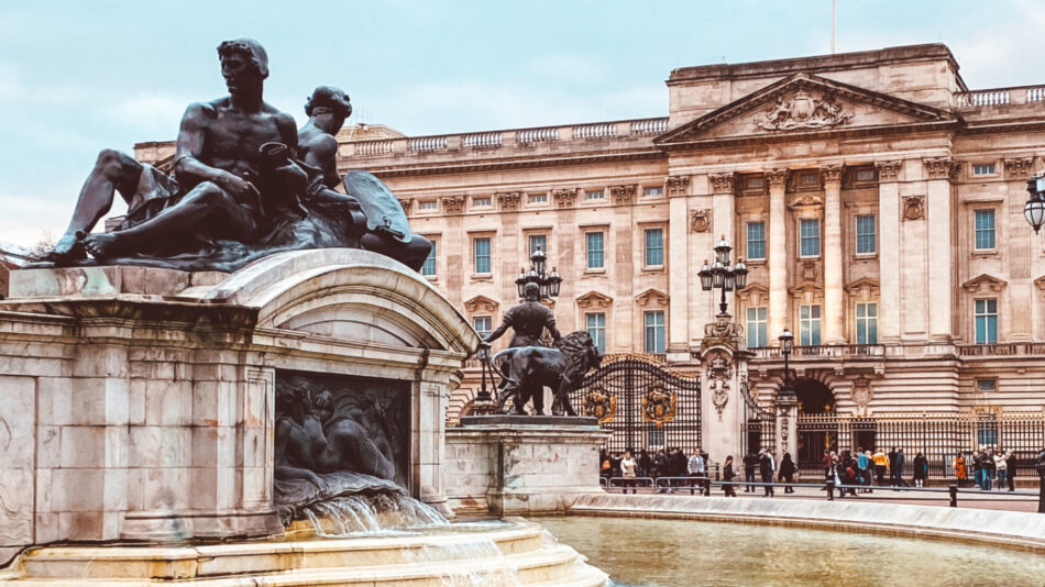 Buckingham palace in london, england.