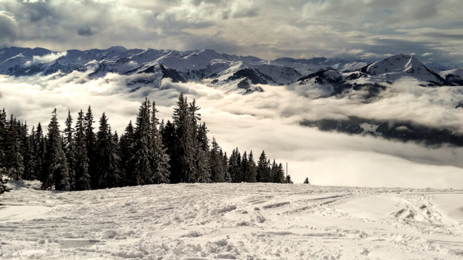 Kitzbühel skiing