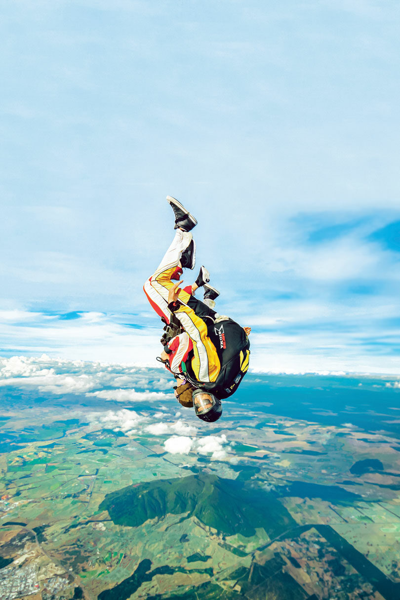 lake taupo skydiving