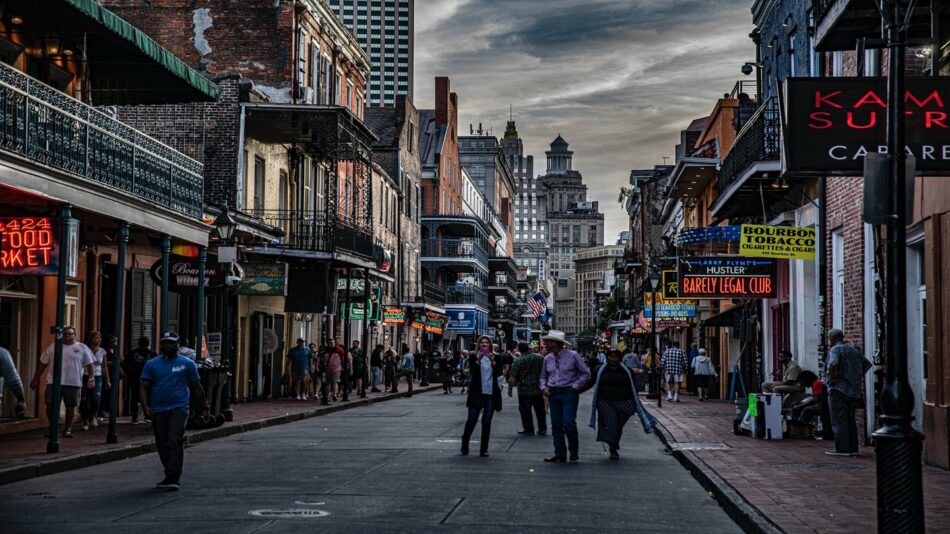 image of six flags - New Orleans