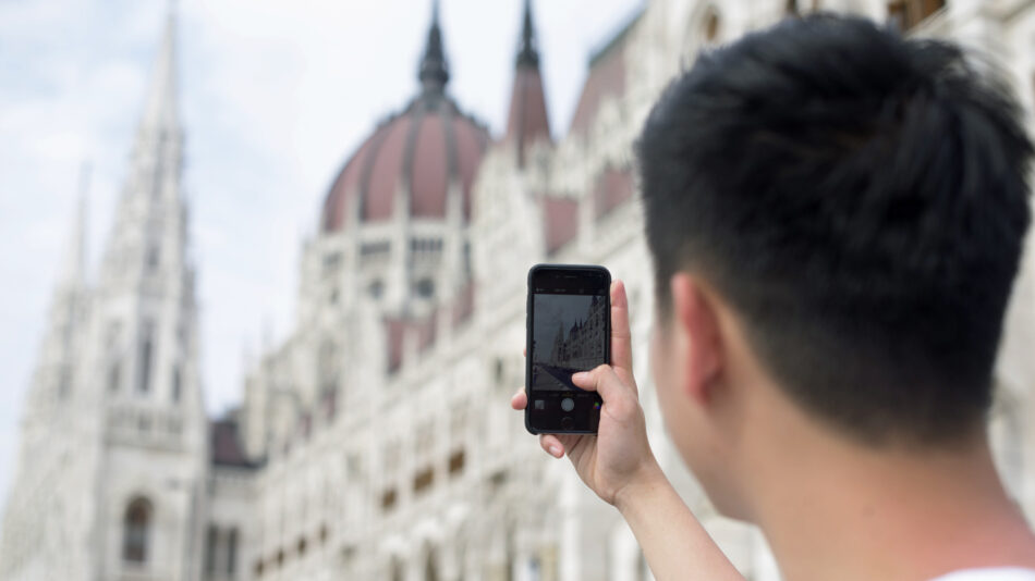 new years resolutions - guy taking a selfie in budapest