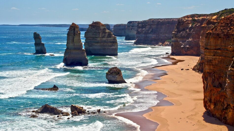 12 Apostles