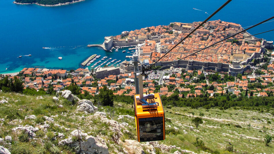 things to do in dubrovnik - image of the cable car