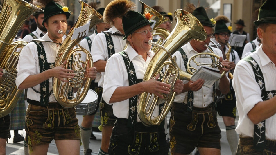 Image of musicians at Oktoberfest