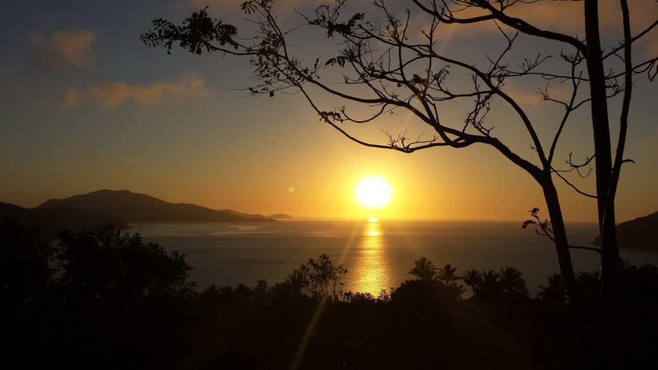 worlds best sunsets - whitsundays