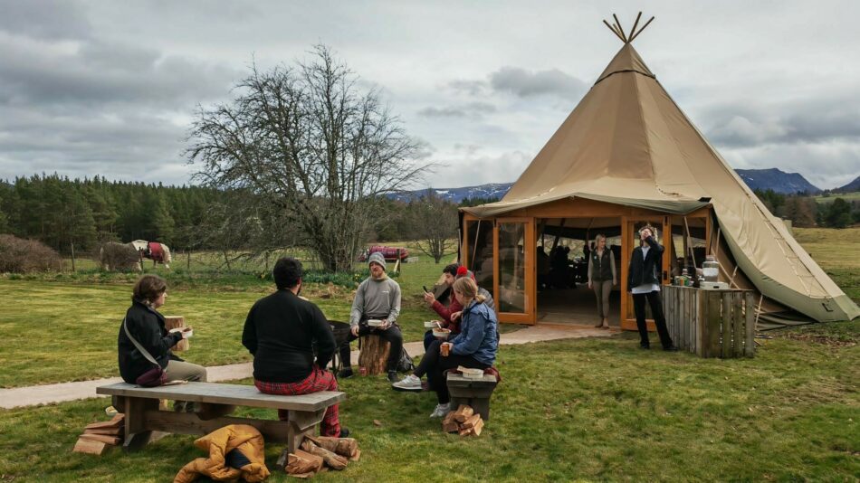 Tipi talks in Rothiemurchus estate