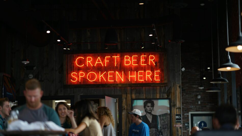 Craft beer bar