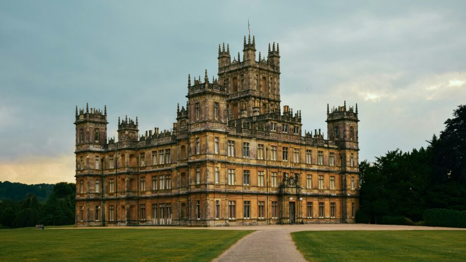 Highclere Castle in Ireland, Downton Abbey filming location