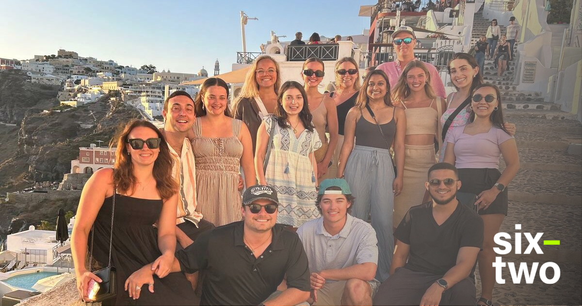 Best time to visit Greece | six-two by Contiki