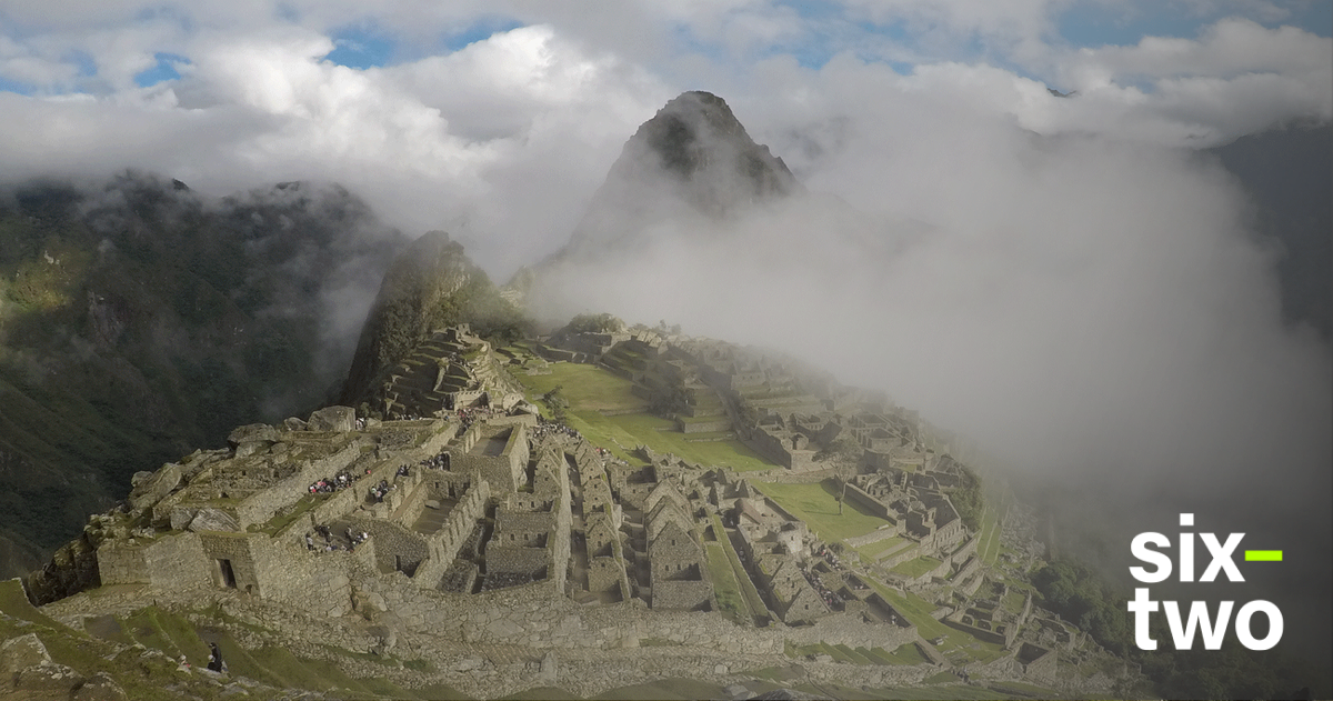 How do I prepare myself for hiking the Inca Trail?